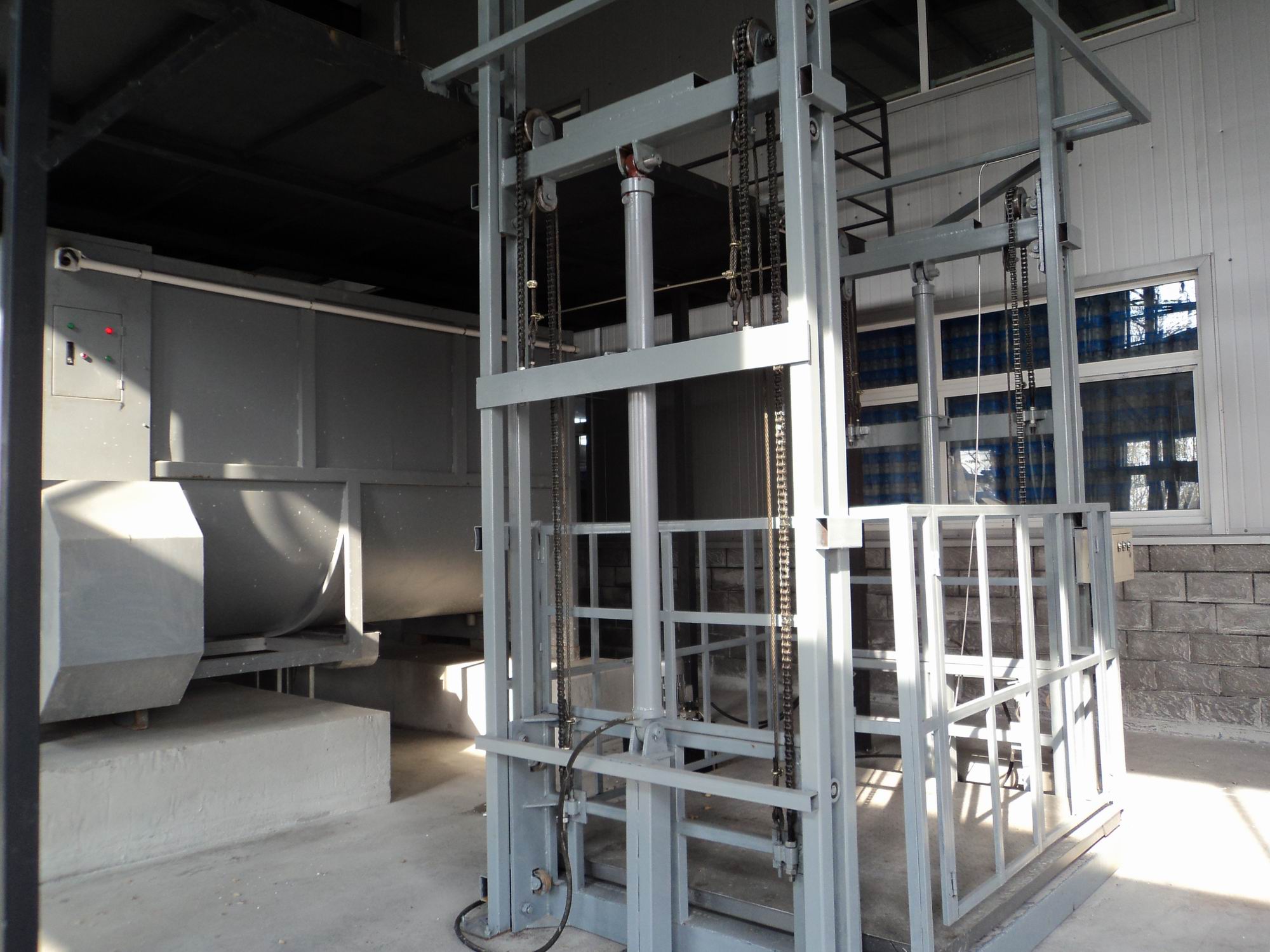 车间仓库货梯