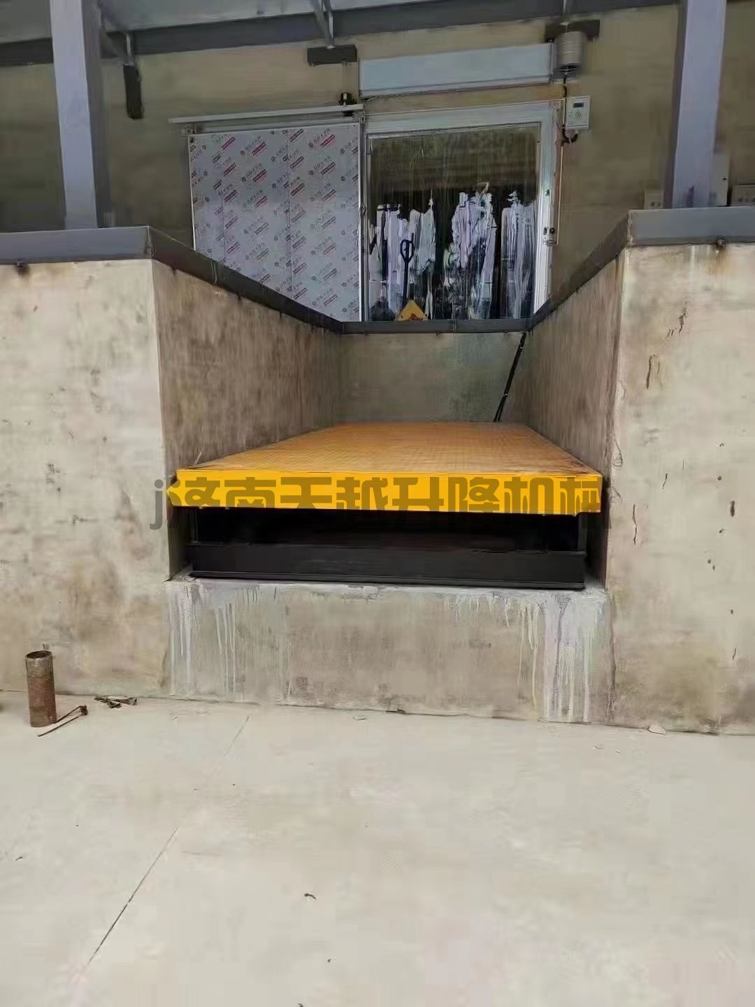 液压升降作业平台 液压升降作业平台