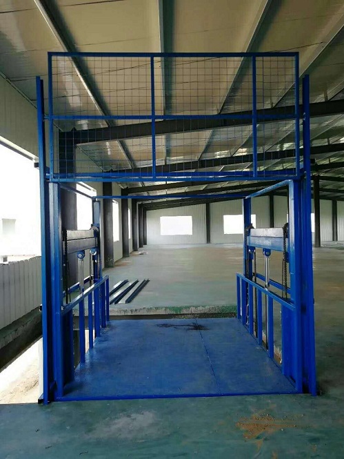 液压货梯图片 液压货梯图片