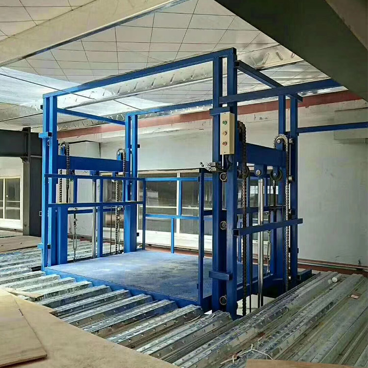 液压升降平台图片 液压升降货梯